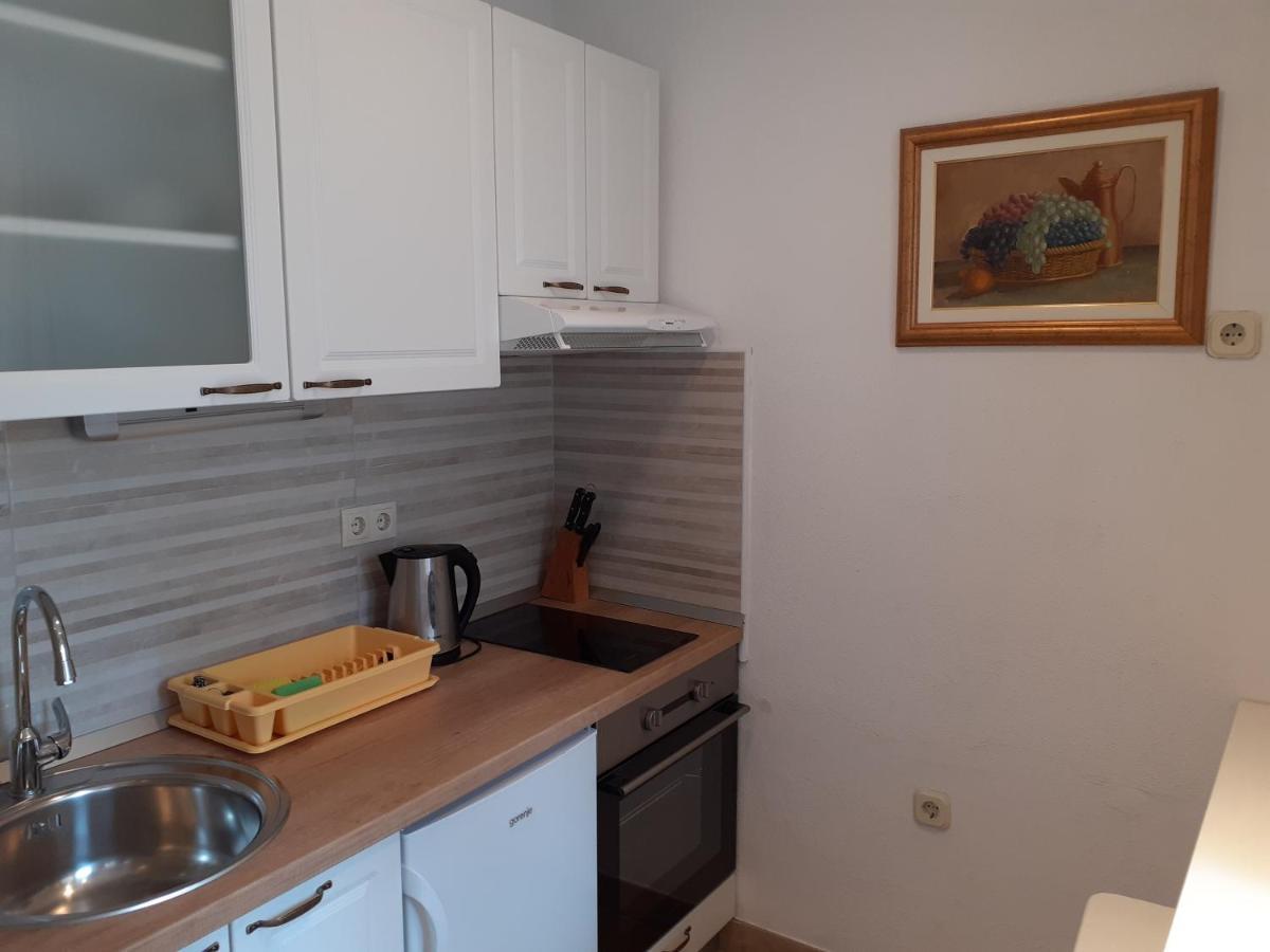Apartments Haracic Đảo Hvar Ngoại thất bức ảnh