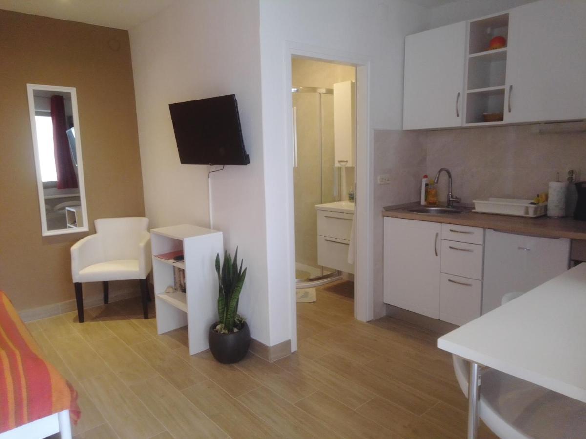 Apartments Haracic Đảo Hvar Ngoại thất bức ảnh